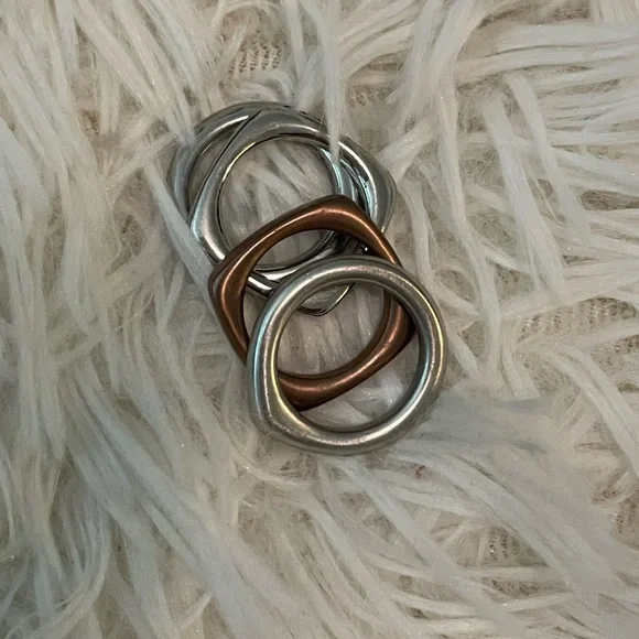 Beautiful Swatch stackable rings - Picture 5 of 8